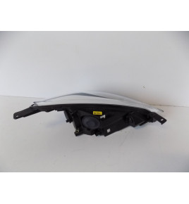 Ford Fiesta MK8 Lampa przednia (H7) - L - 10145