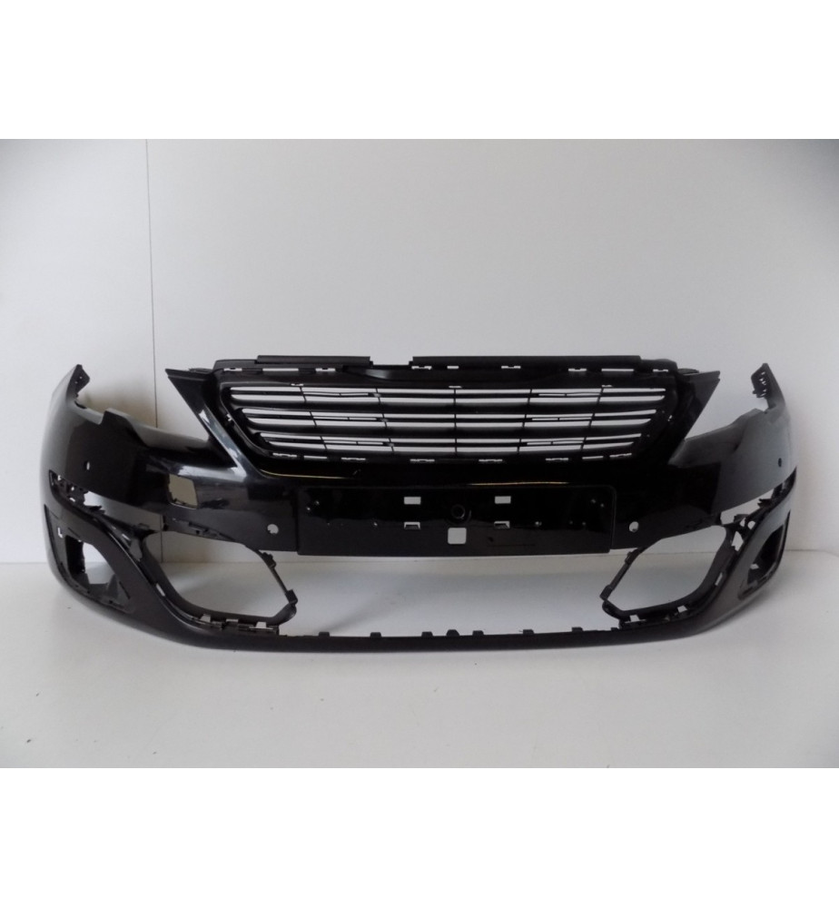 Peugeot 308 - Zderzak...