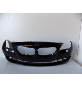 BMW 5 F10 / F11 Zderzak przedni (czarny) - 10214