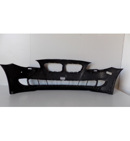 BMW 5 F10 / F11 Zderzak przedni (czarny) - 10214