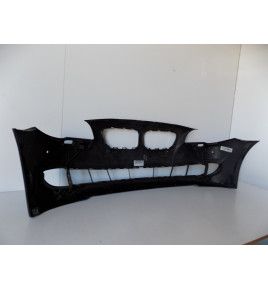 BMW 5 F10 / F11 Zderzak przedni (czarny) - 10214