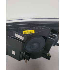 Ford Fiesta MK8 Lampa prawa przednia - 10264