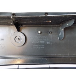 Toyota Yaris III LCI - Zderzak przedni - 10243