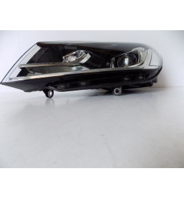 VW Touareg 7P1 LCI - Lampa przednia - Lewa - 10443