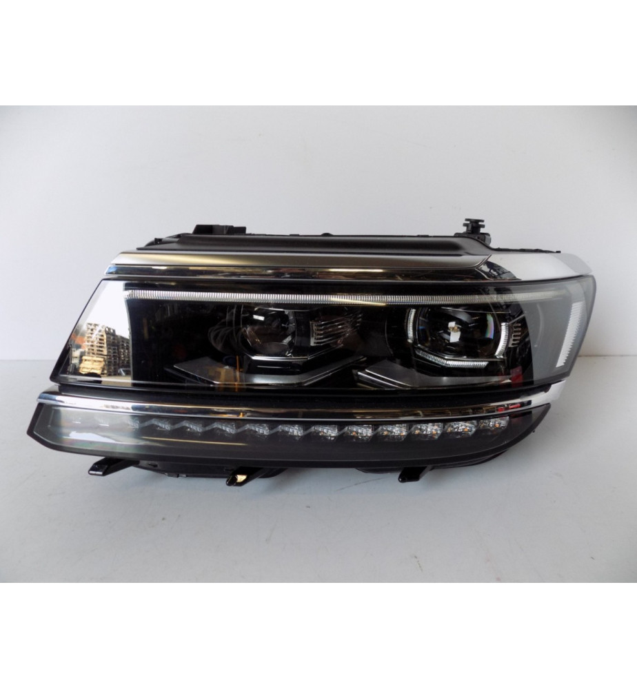 VW Tiguan 2 5NB - Lampa...