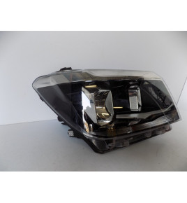 VW Crafter 2 7C1 - Lampa przednia Prawa - 10454