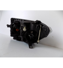 VW Crafter 2 7C1 - Lampa przednia Prawa - 10454