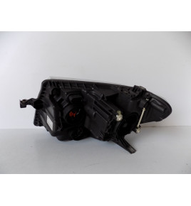 VW Crafter 2 7C1 - Lampa przednia Prawa - 10454