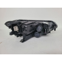 Volkswagen Turan 5T - Lampa przednia H7 - Lewa 9995