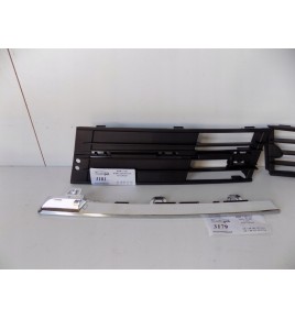 BMW 7 F01/F02 LCI Kratka Zderzaka Lewa - 3181