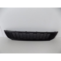 VW Polo 5 6R Kratka środkowa zderzaka - 10595