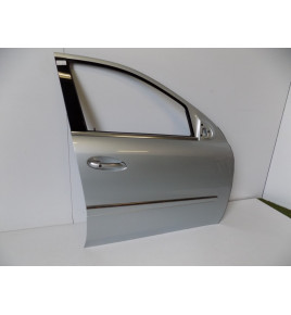 Mercedes-Benz GL W164 Drzwi Przednie Prawe - 0413