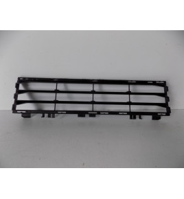 BMW 5 G30/G31 Kratka Wlotu Powietrza Środkowa - 10875