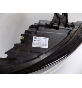 Renault Captur 2 - Lampa przednia Led - Prawa - 10799