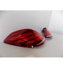 Mercedes - W222 - Lampy Tylne Led - R / L - 10921