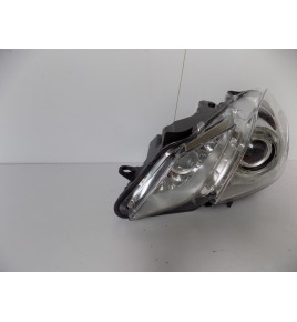 Mercedes E Klasa W207 - Lampa przednia L - 11005