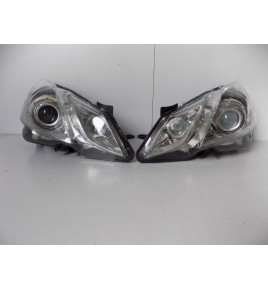 Mercedes E Klasa W207 - Lampa przednia L - 11005