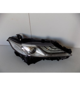 Toyota Camry 2018-  Lampa przednia FULL LED- R 11014