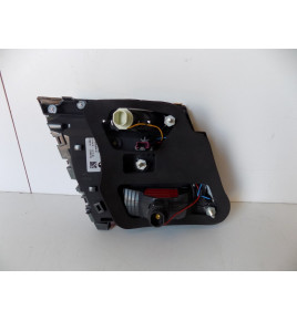 BMW 7 F01 LCI Lampa Tylna Led w Klapę R - 10982