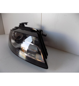 Audi A4 B8 - Lampa przednia Xenon - Prawa 11019