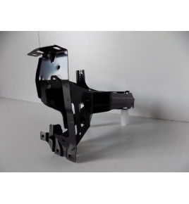 BMW X3 G01/02 - Wspornik lampy / Okular R - 11062