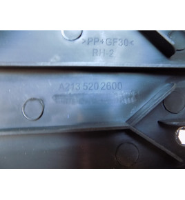 Mercedes W213 Osłona dolna Prawa Trójkąt - 11240