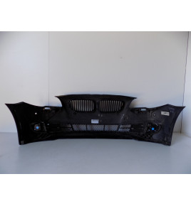 BMW 5 F10 / F11 Zderzak przedni - 11329