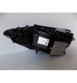 BMW 4 G22 / G23 - Lampa przednia Full Led R 11629