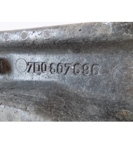 Volkswagen T4 - Absorber Zderzaka Tylny - 11698