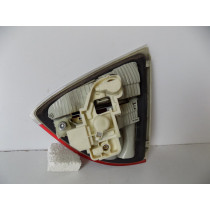 BMW 3 E91 Lampa Tylna w Klapę Lewa - 11775