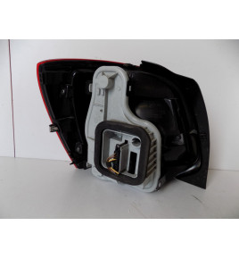 Volkswagen Polo 6R0 - Lampa Tylna Prawa - 11842