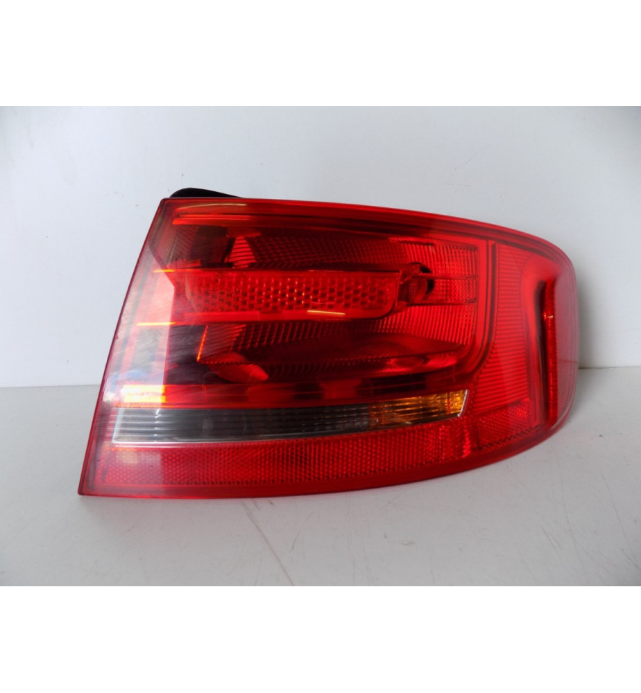 Audi A4 B8 Sedan Lampa...