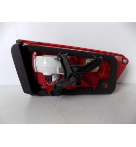 Audi A6 C7 Avant Lampa LED Tylna w Klapę R - 11852