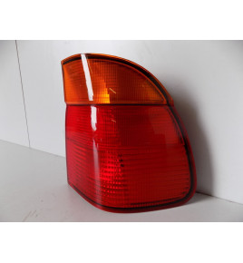 BMW 5 E39 Touring - Lampa Tylna Prawa - 11857