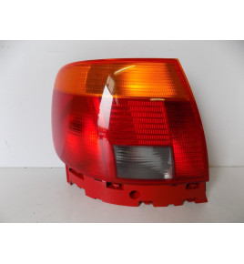Audi A4 B5 - Lampa Tylna Lewa - 11872