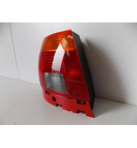 Audi A4 B5 - Lampa Tylna Lewa - 11872