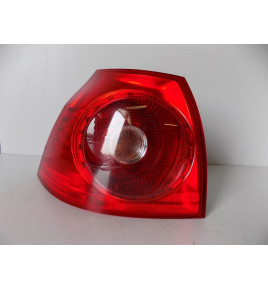 Volkswagen Golf 5 - Lampa Tylna Lewa - 11883
