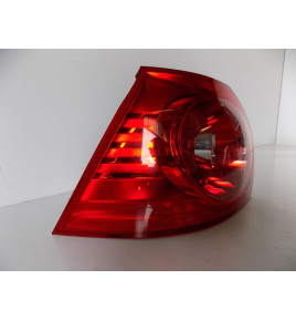 Volkswagen Golf 5 - Lampa Tylna Lewa - 11883