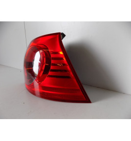 Volkswagen Golf 5 - Lampa Tylna Prawa - 11884
