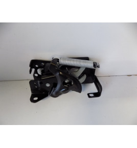 BMW X1 F48 Zamek maski Pokrywy silnika Prawy 12010