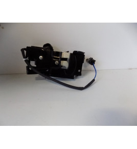 BMW X1 F48 Zamek maski Pokrywy silnika Lewy 12011