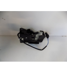 BMW X1 F48 Zamek maski Pokrywy silnika Lewy 12011