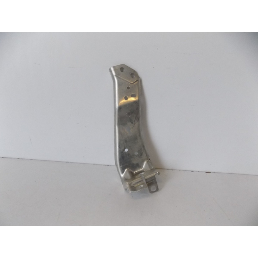 BMW F48 F40 F39 Poprzeczka pionowa prawa - 12070