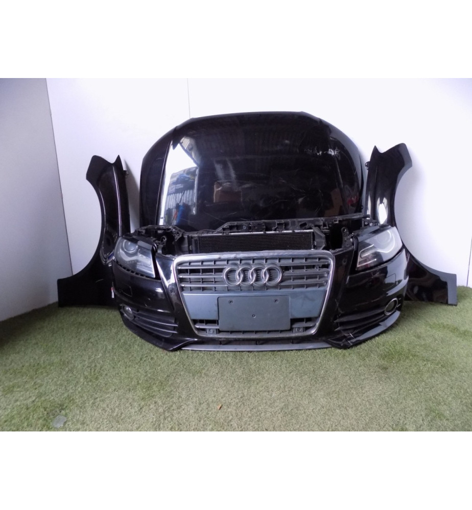 Audi A4 8K - S Line Maska...
