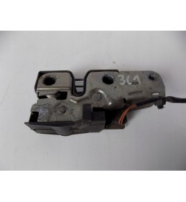 VW Passat B6 - Zamek Maski - 2212