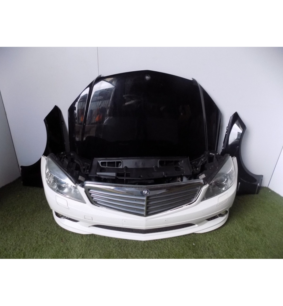 Mercedes W204 AMG Maska...