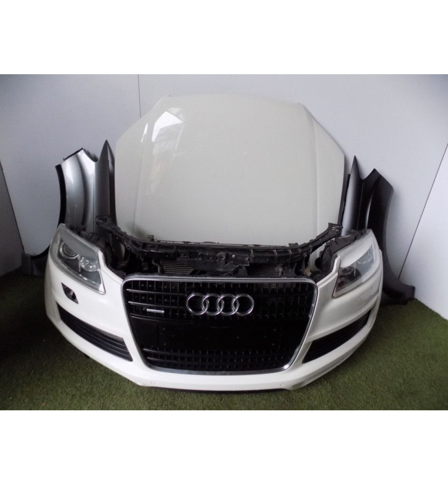 Audi Q7 4L Maska Zderzak...