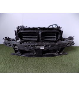 BMW 5 F10 LCI Pas Przedni / Zestaw Chłodnic 12575