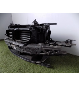 BMW 5 F10 LCI Pas Przedni / Zestaw Chłodnic 12575