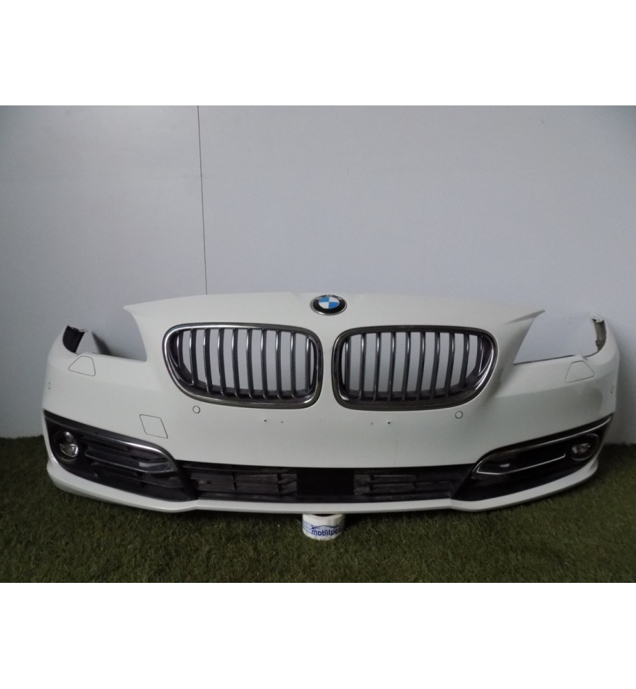 BMW 5 F10 F11 LCI Zderzak...